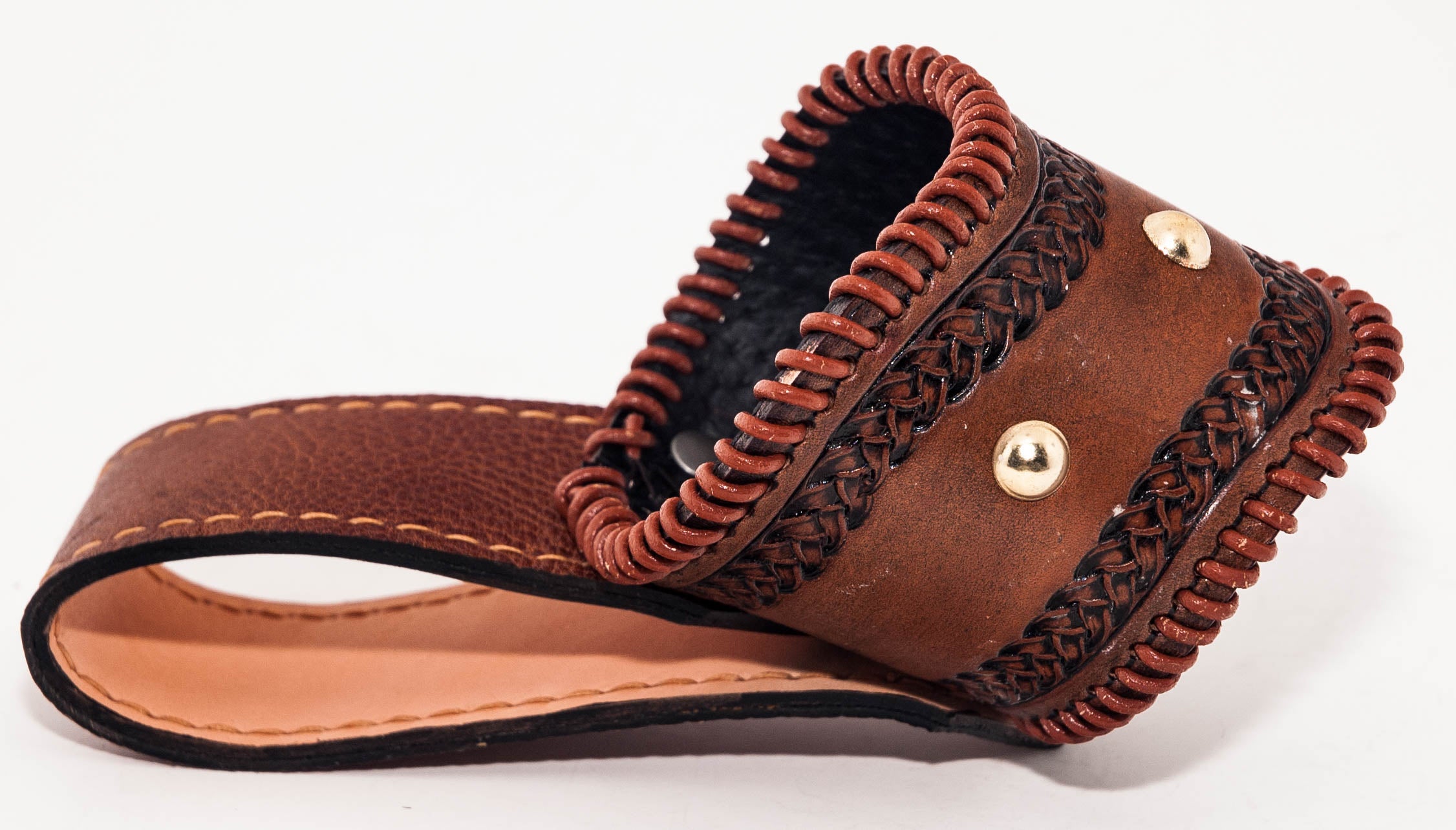 Round Brown Laced Edge Drinking Horn