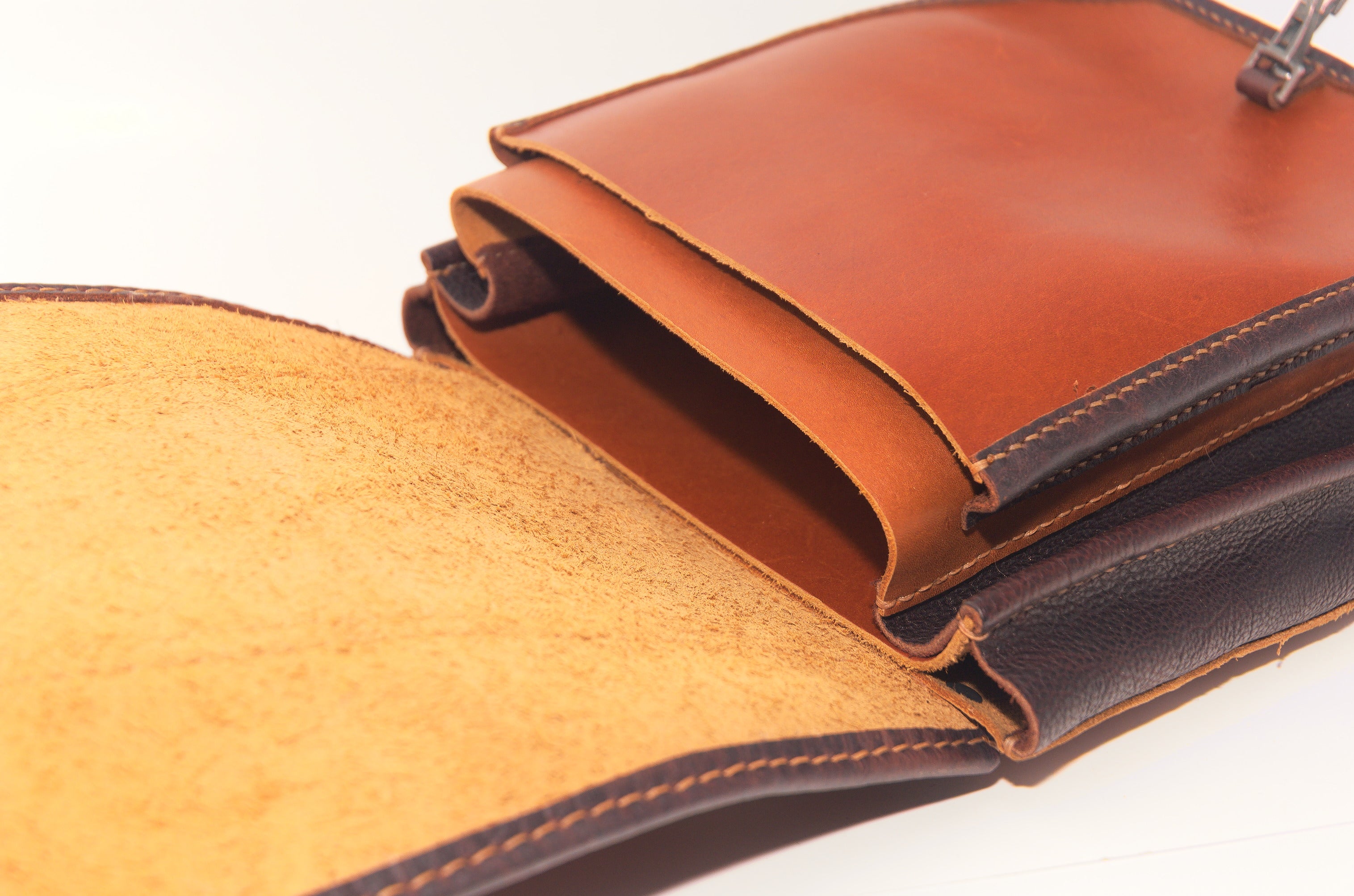 Messenger Bag - Stingray